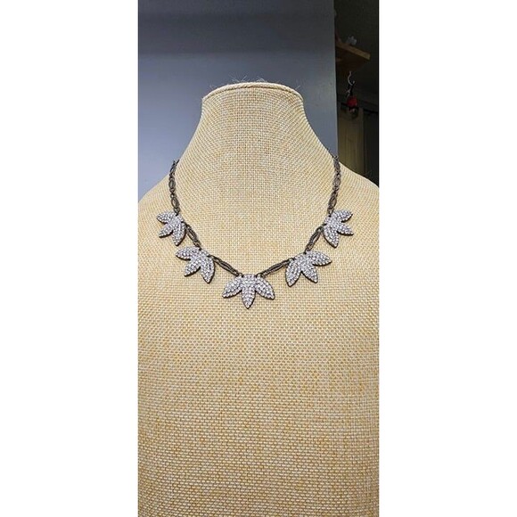 Plunder Design Antique Bronze Tri-Leaf Rhinestone Flower Statement Necklace 18"L - Picture 2 of 7